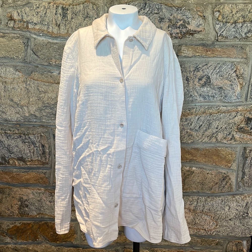 Cos size medium organic cotton gauze button down shirt in natural color